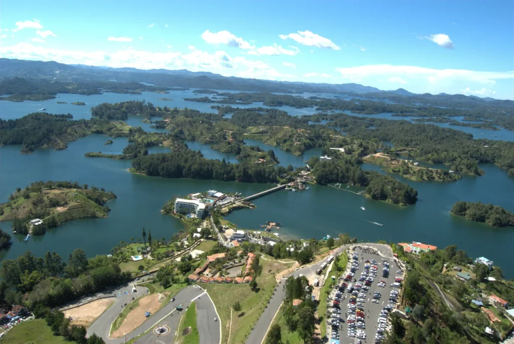 Panoramic view of the Guatapé reservoir from the summit of El Peñón